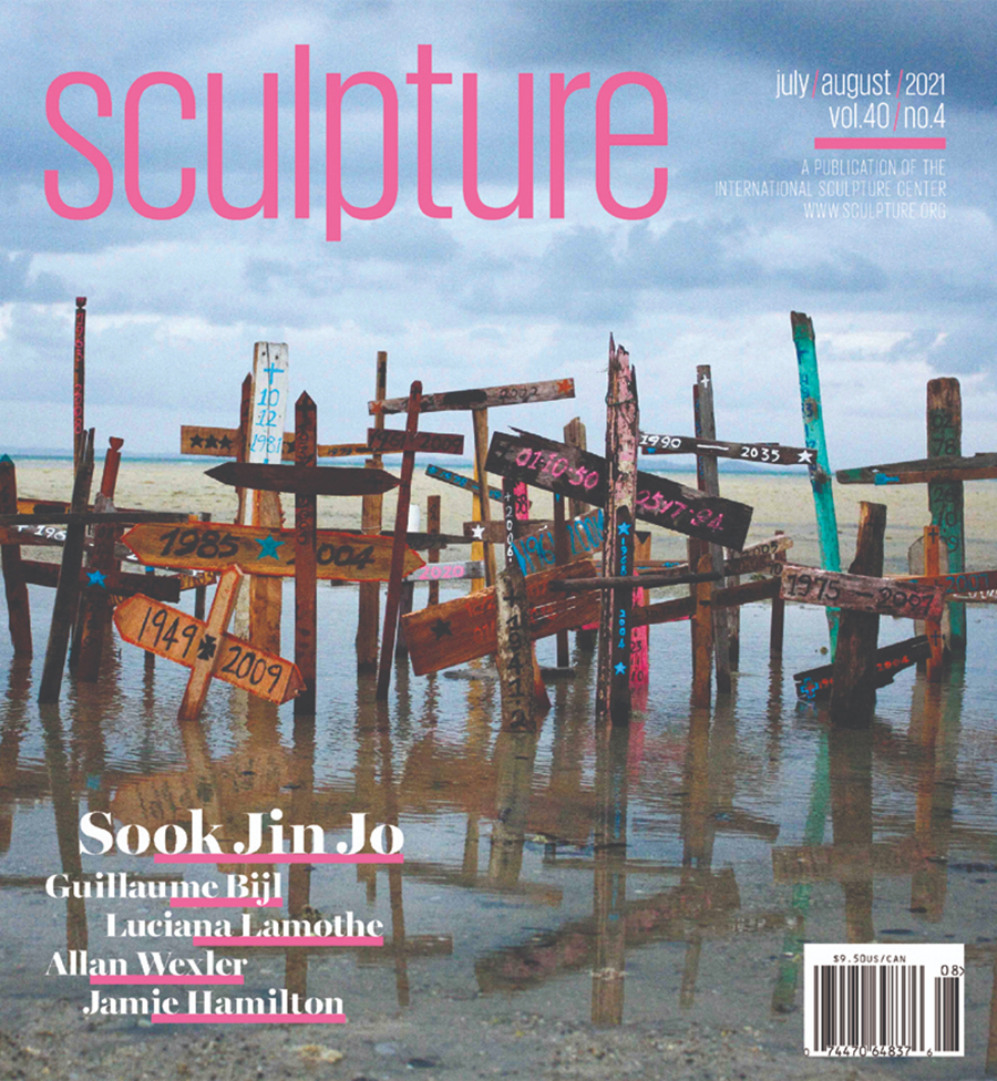 Cover of July/August sculpture magazine
